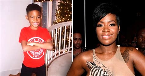 fantasia barrino bikini|Fantasia Barrinos Family Enjoys Pool Time in New。